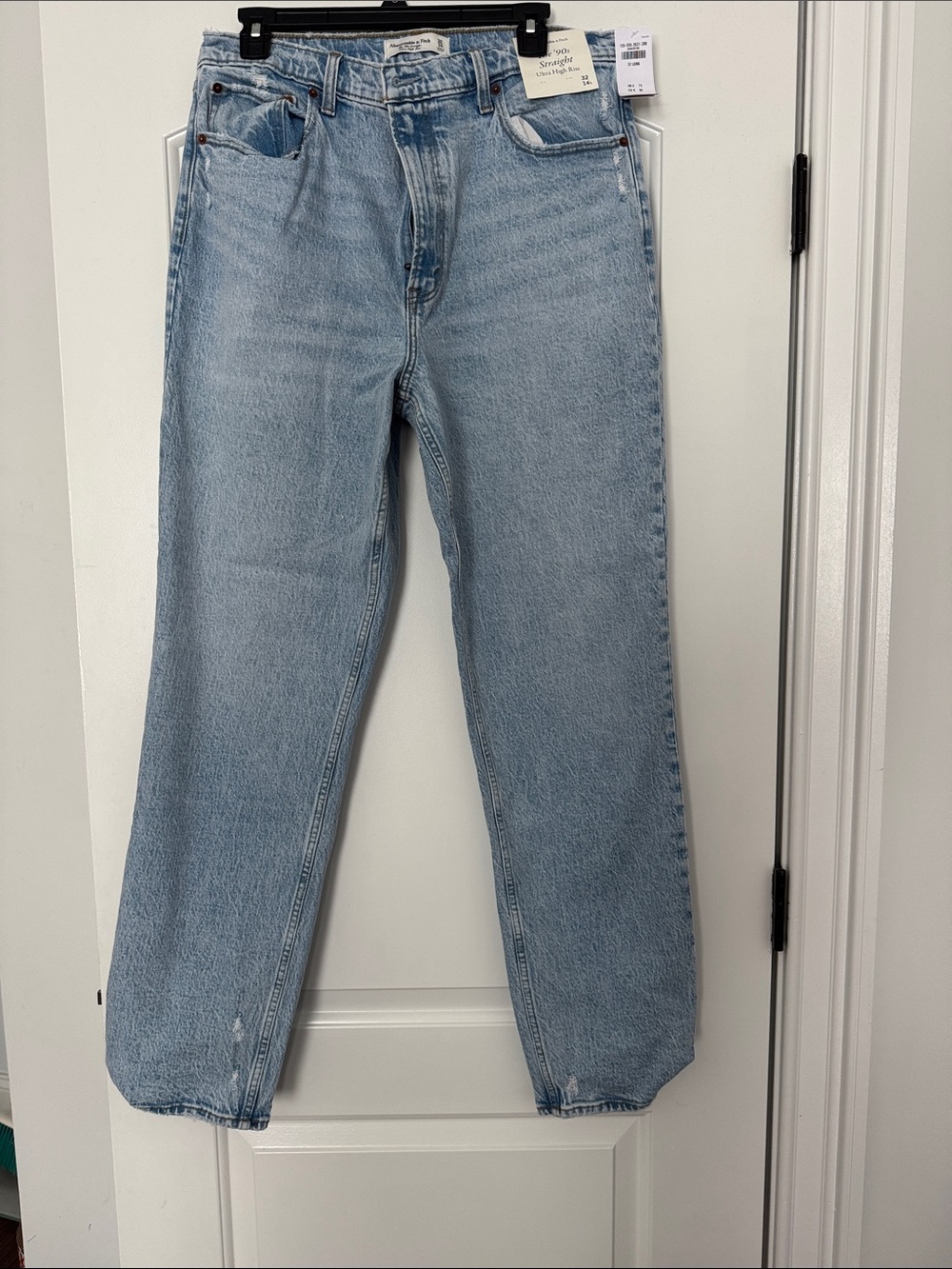 Abercrombie & Fitch Light Wash Straight Jeans
